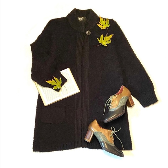 SOLD | Vintage | Long Oversized Bouche Knit Cardigan - Picture 2 of 16